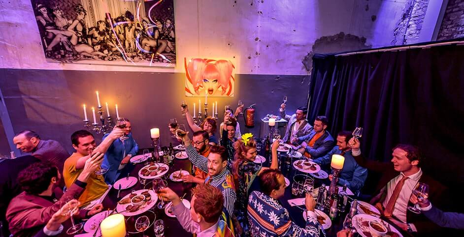 Dineren met collega's in Nijmegen tijdens weekendarrangement